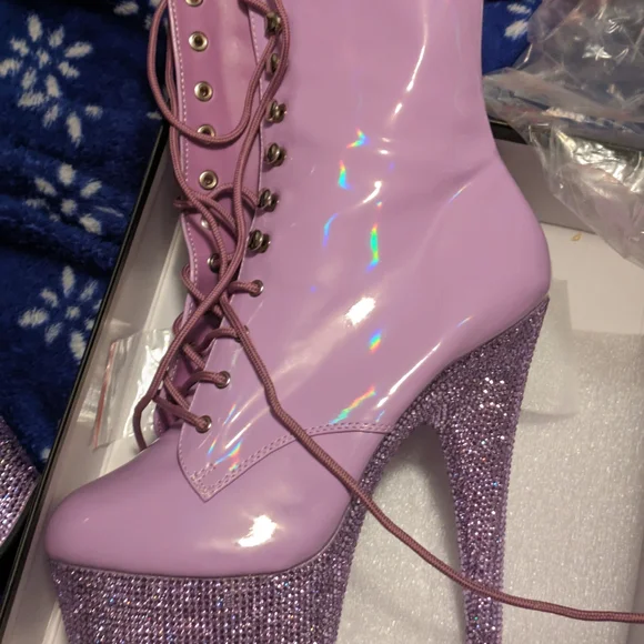 Iridescent Purple Lilac Lavender Platform Heel Boots - Picture 7 of 11